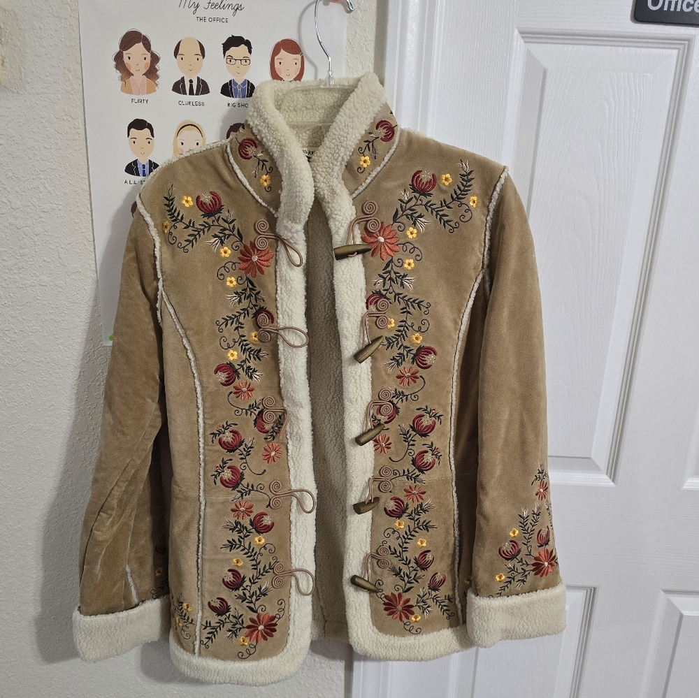 St. John's Bay Coat Woman M Tan Floral Suede embroidered jacket *NEW*